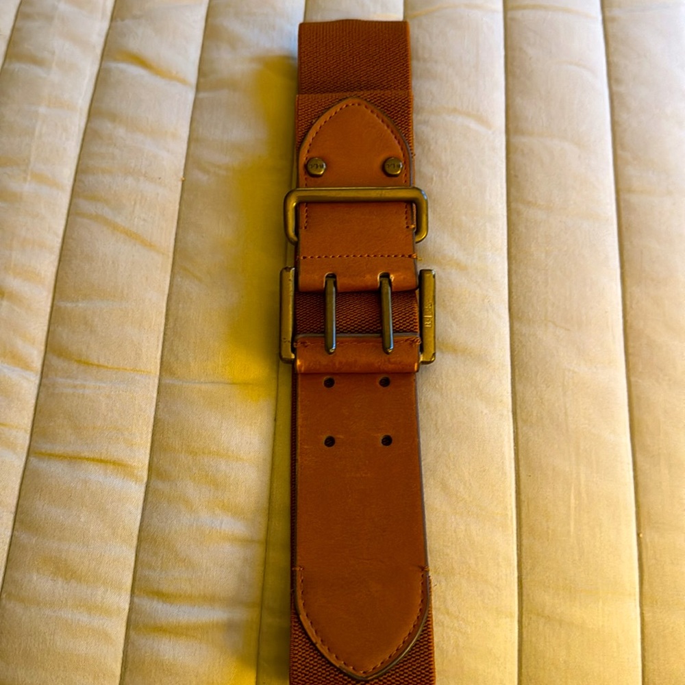 ✨ LAUREN Leather Expandable Belt ✨